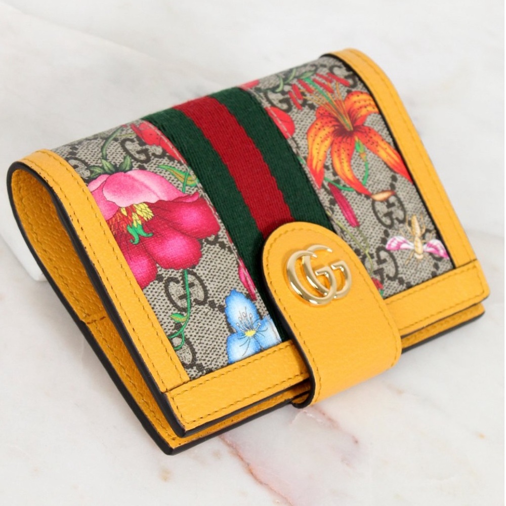 Gucci Flora passport holder